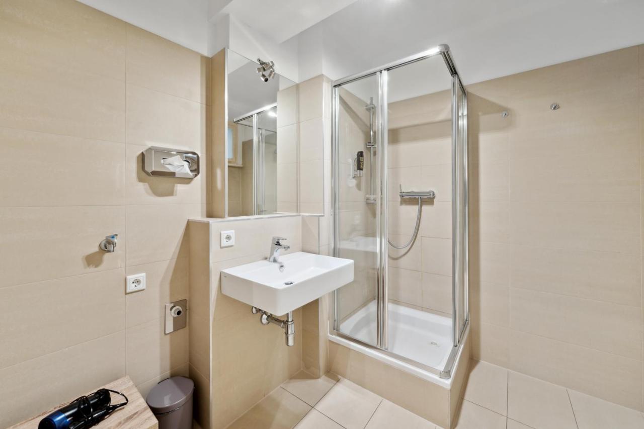 Florian'S Apartments In Mariahilf เวียนนา ภายนอก รูปภาพ