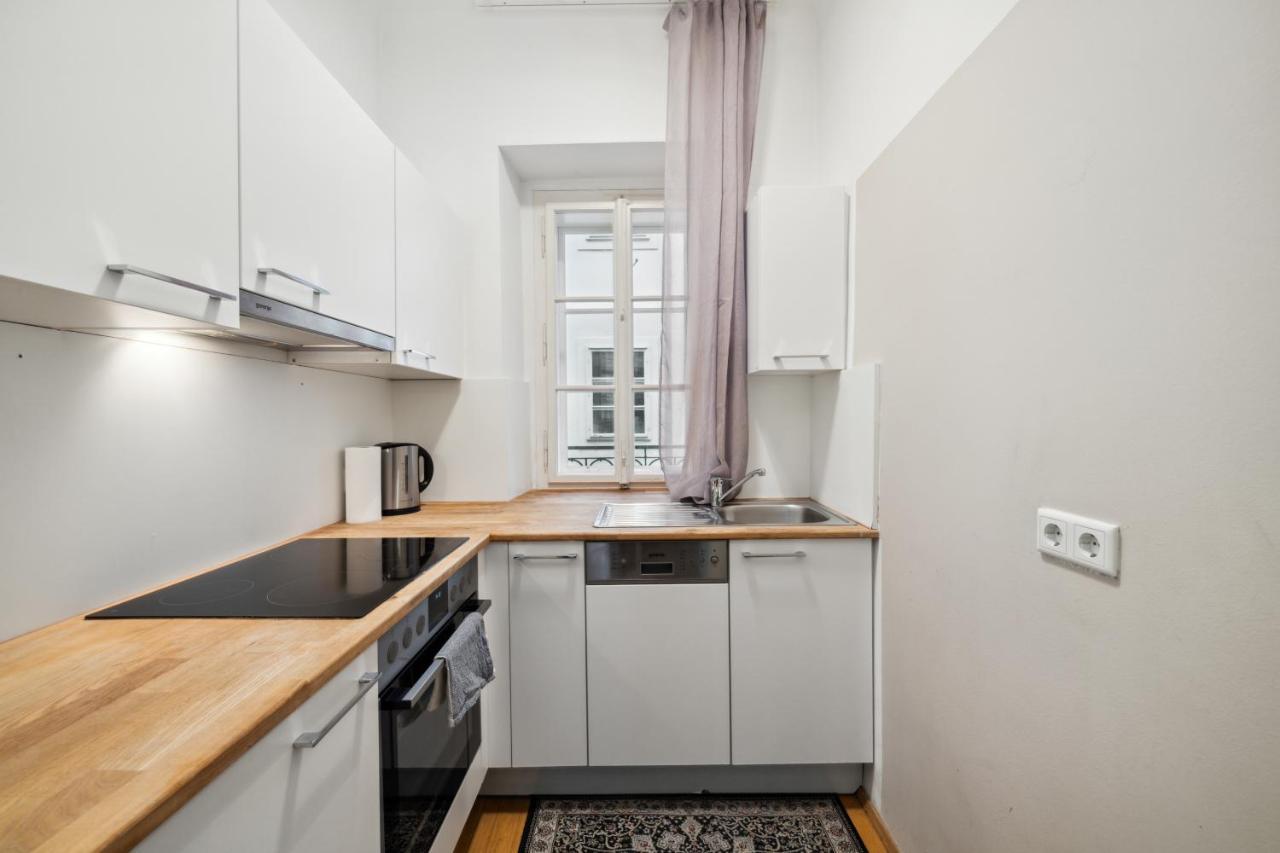Florian'S Apartments In Mariahilf เวียนนา ภายนอก รูปภาพ