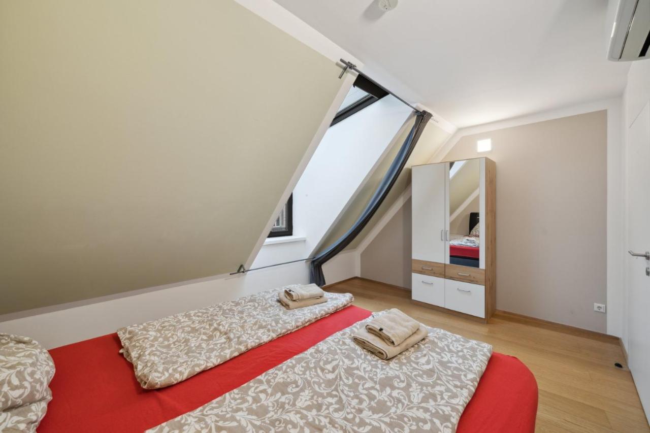 Florian'S Apartments In Mariahilf เวียนนา ภายนอก รูปภาพ